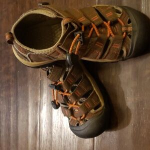 Keen hiking sandals size 13